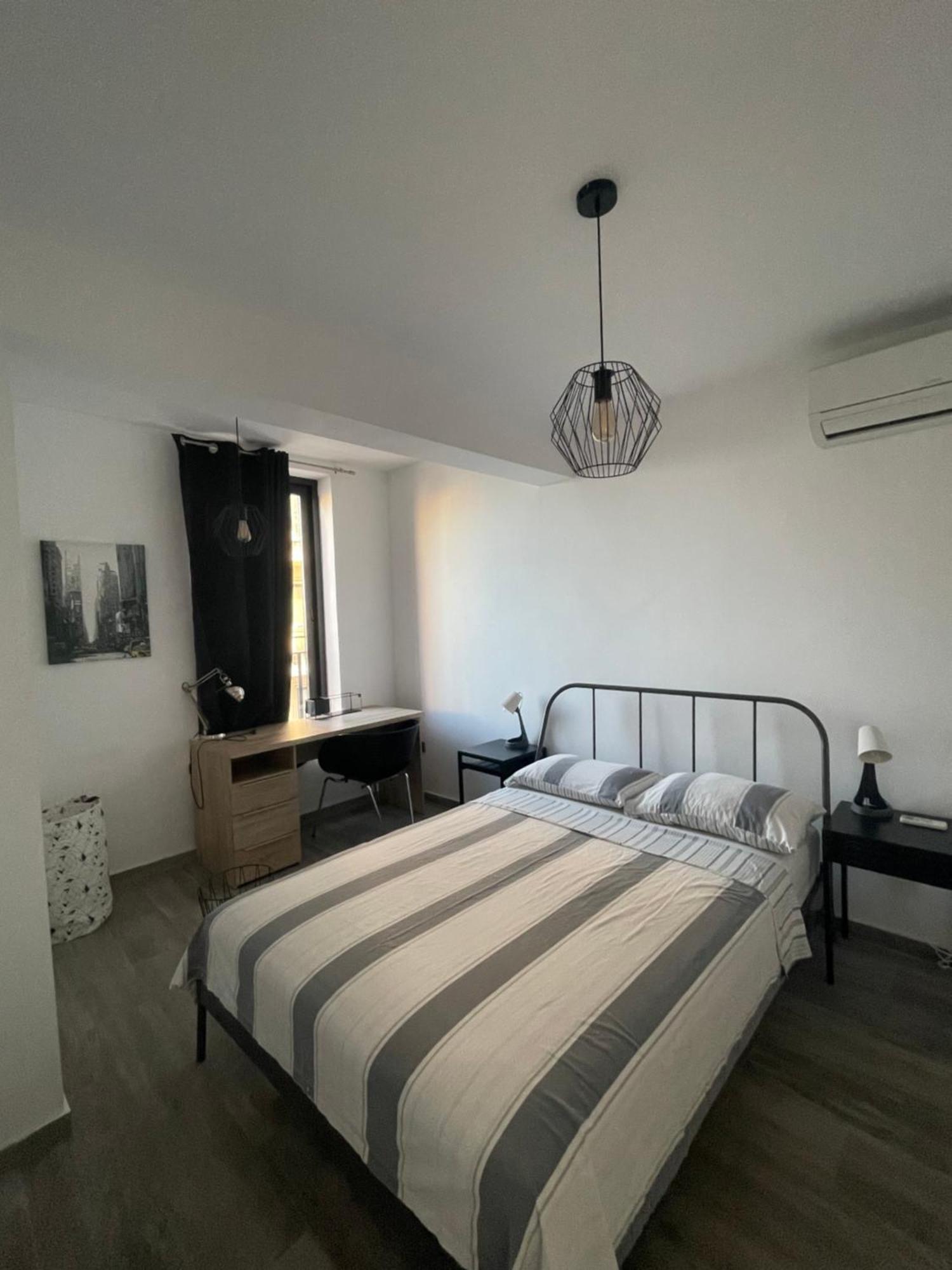 Spacious Seaview Sliema Apt, Steps From Valletta Ferry Ngoại thất bức ảnh