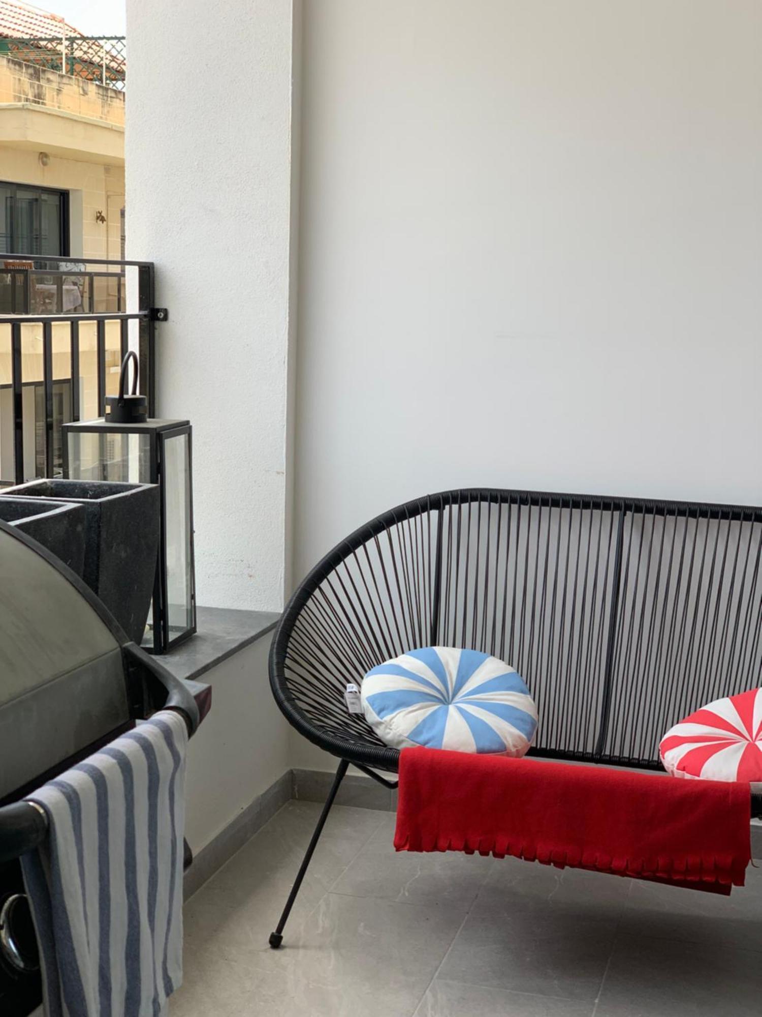 Spacious Seaview Sliema Apt, Steps From Valletta Ferry Ngoại thất bức ảnh