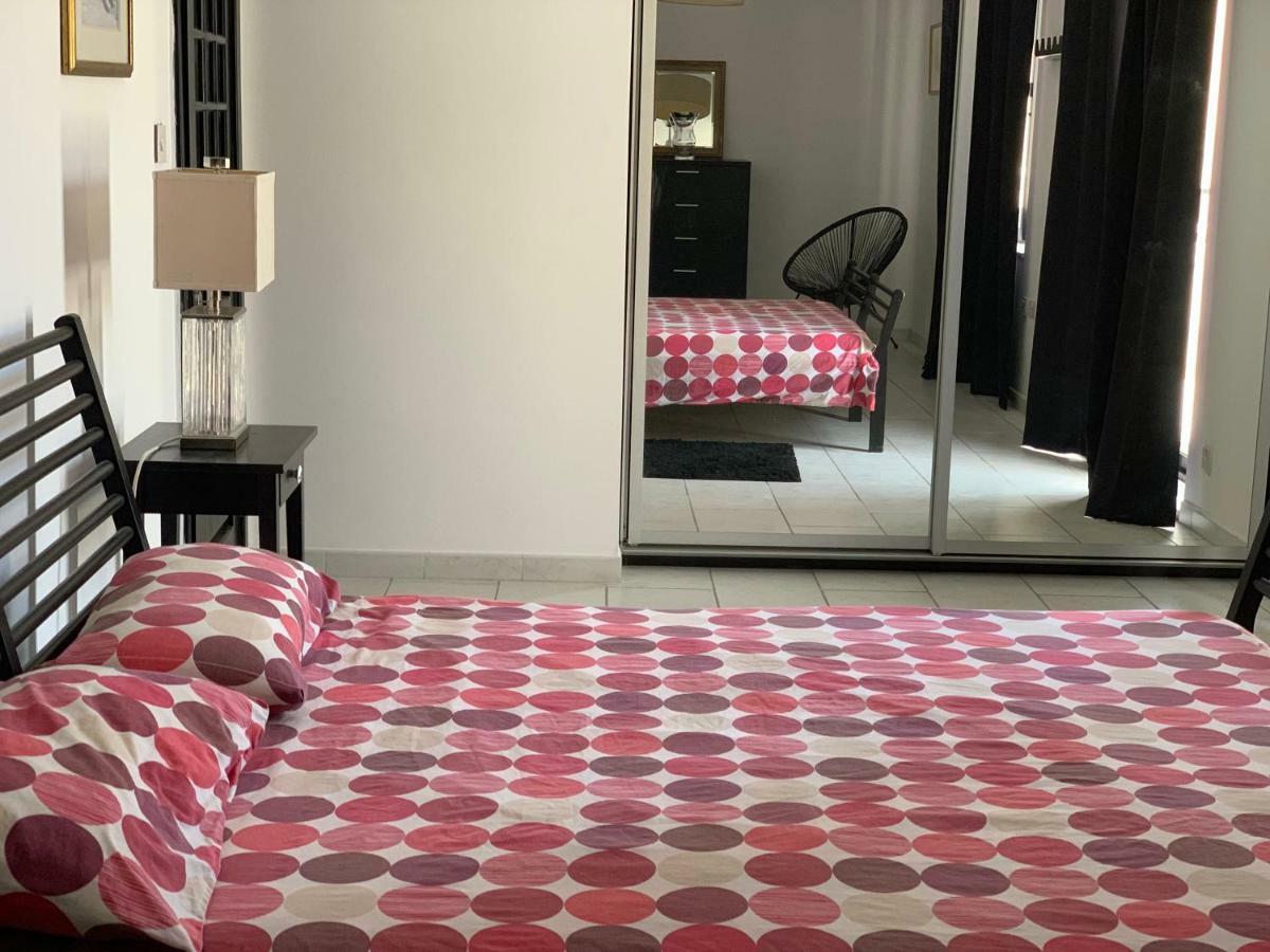 Spacious Seaview Sliema Apt, Steps From Valletta Ferry Ngoại thất bức ảnh