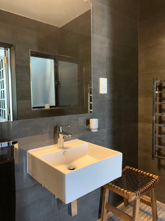 Spacious Seaview Sliema Apt, Steps From Valletta Ferry Ngoại thất bức ảnh