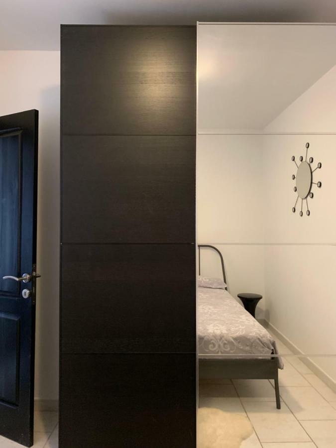 Spacious Seaview Sliema Apt, Steps From Valletta Ferry Ngoại thất bức ảnh