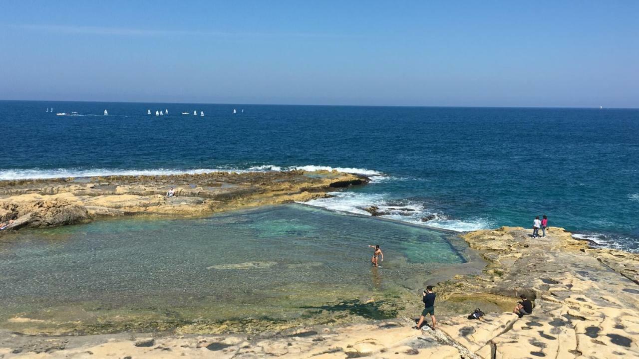 Spacious Seaview Sliema Apt, Steps From Valletta Ferry Ngoại thất bức ảnh